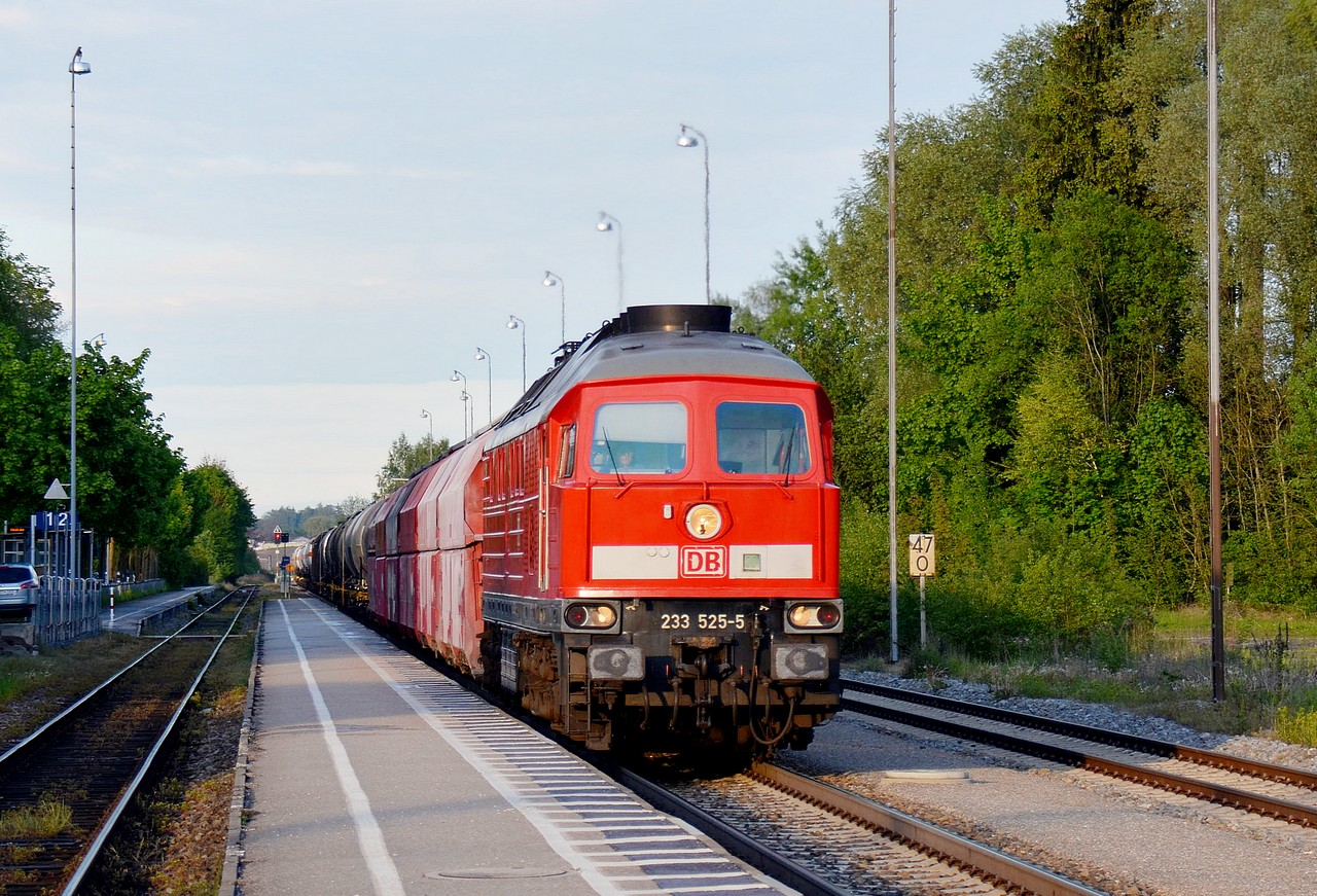 233 525-5