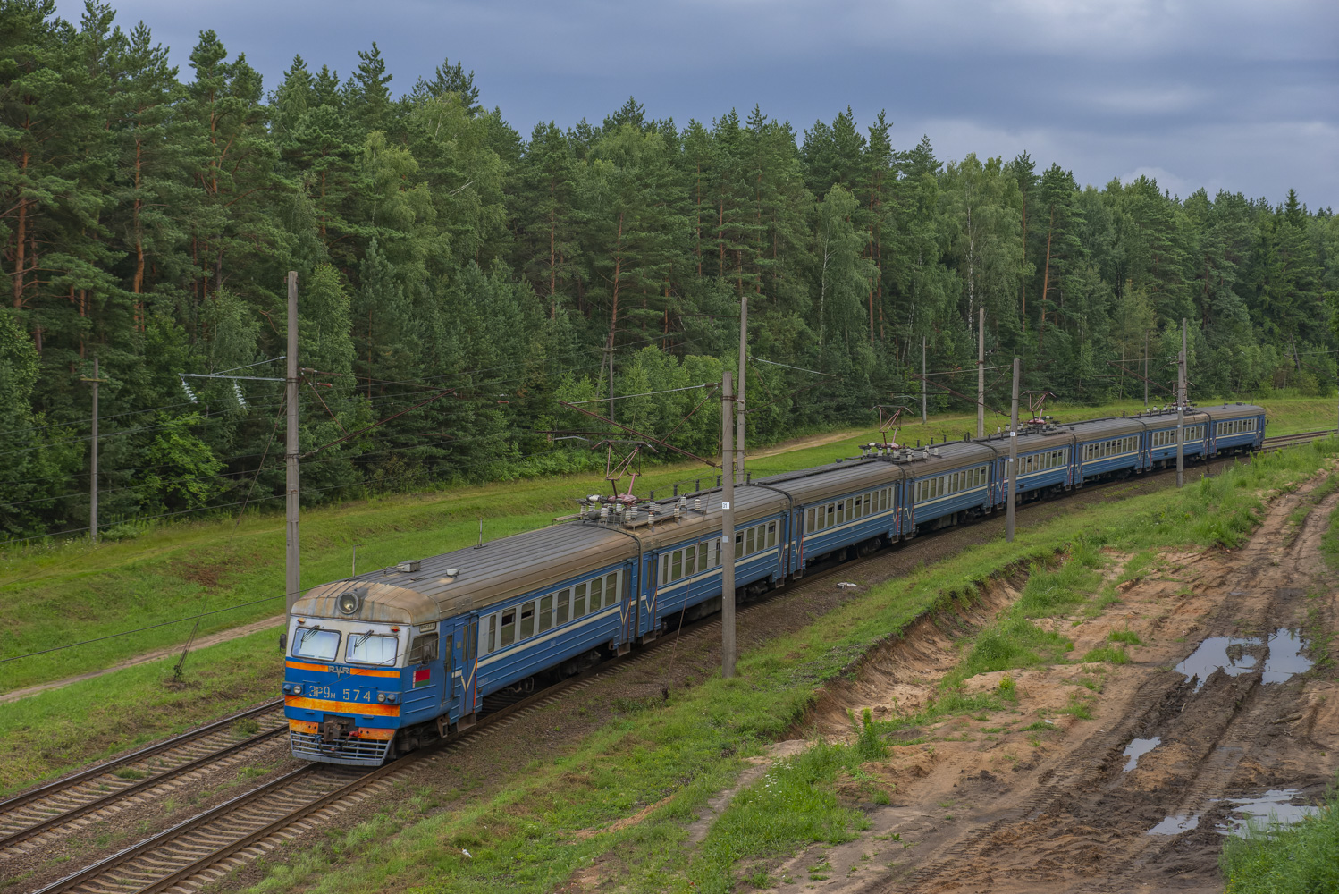 ЭР9М-574