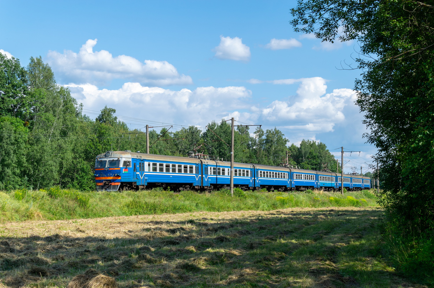 ЭР9М-574