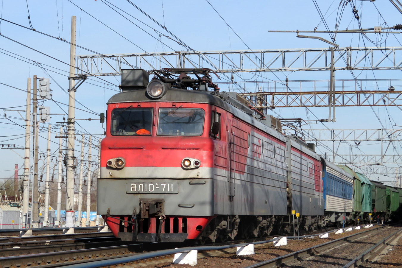 ВЛ10У-711