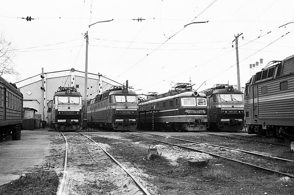 ЧС7-153; ЧС2-712