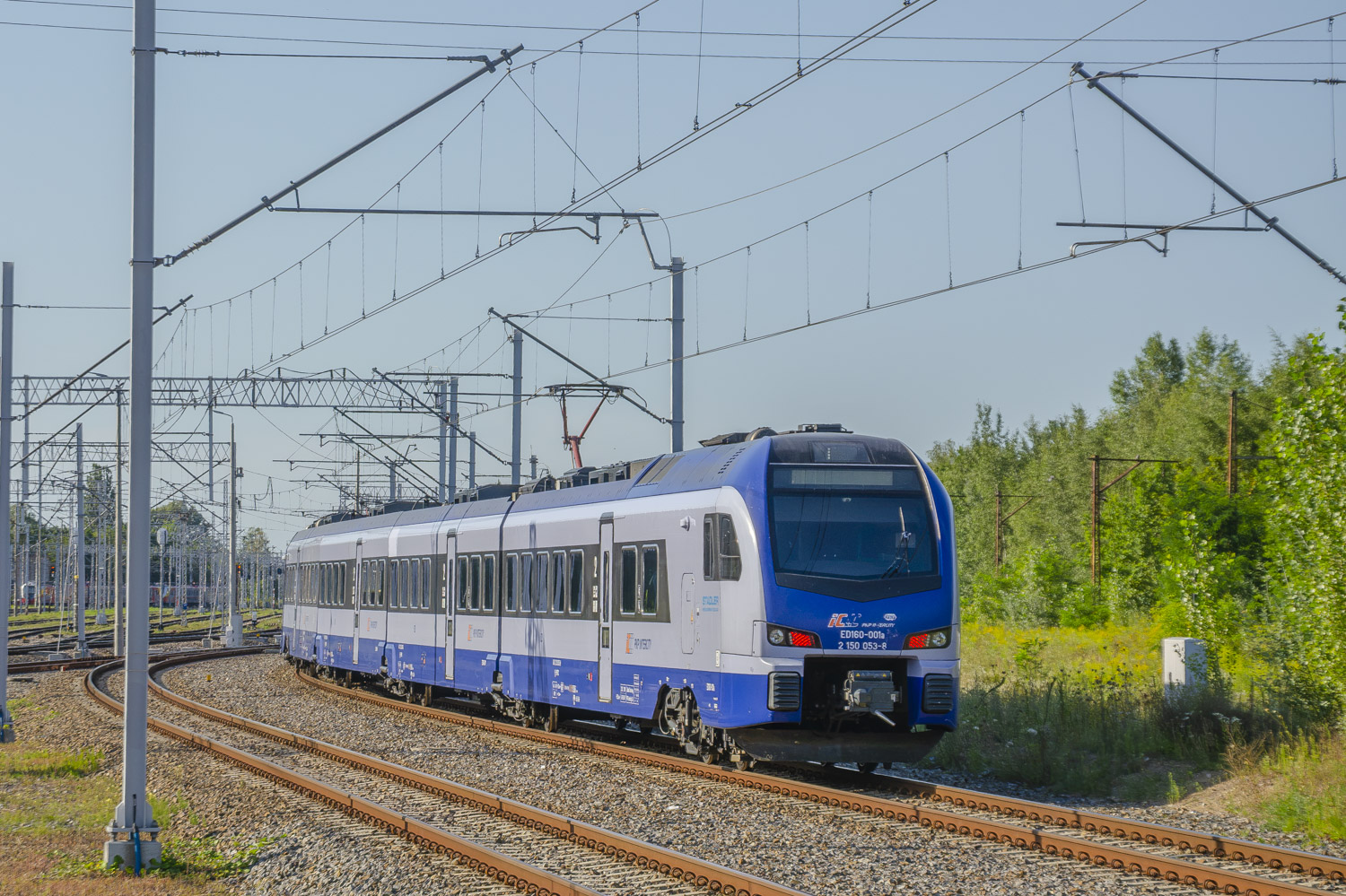 ED160-001