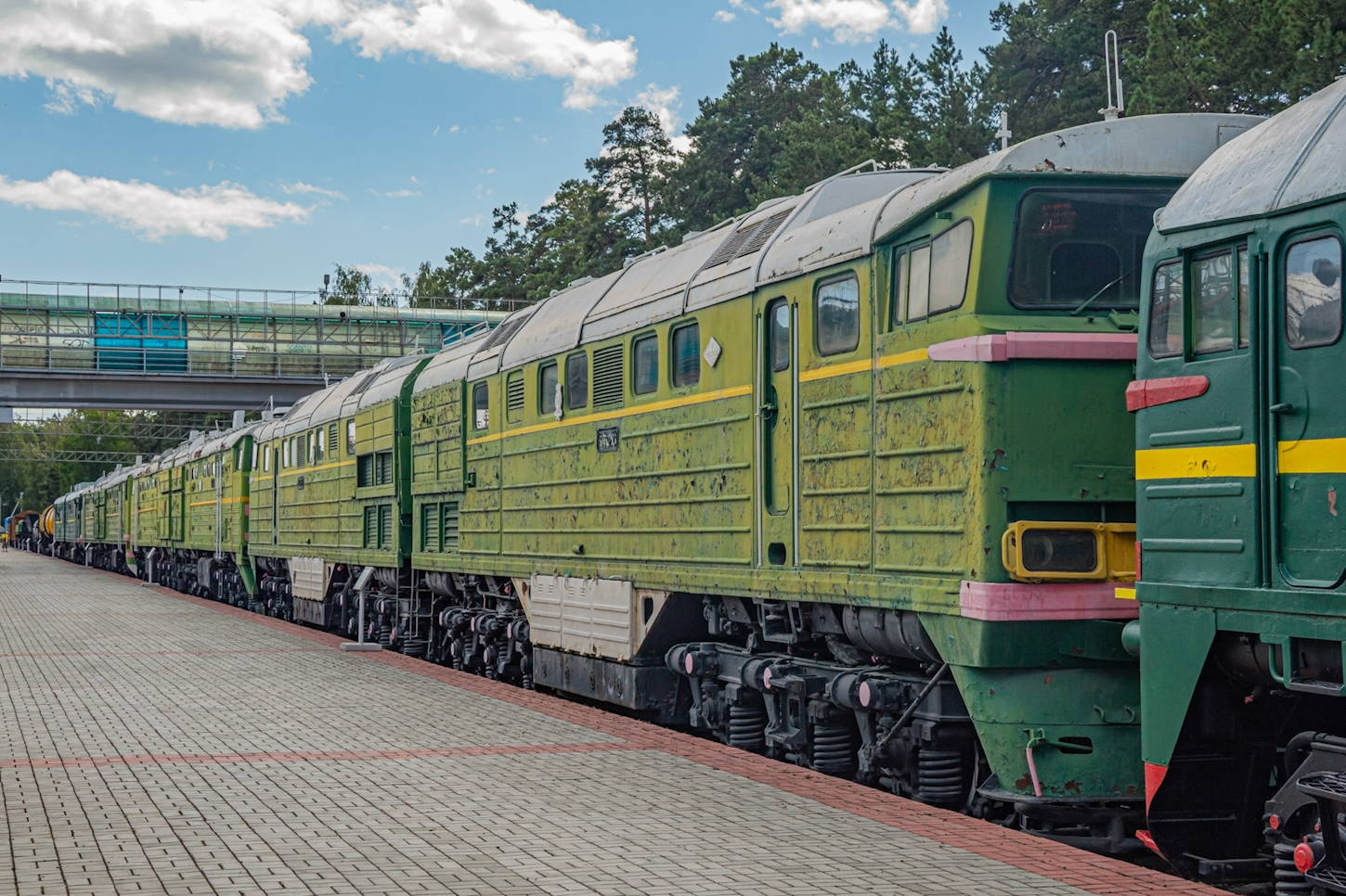 2ТЭ116-037
