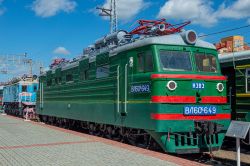 885 КБ