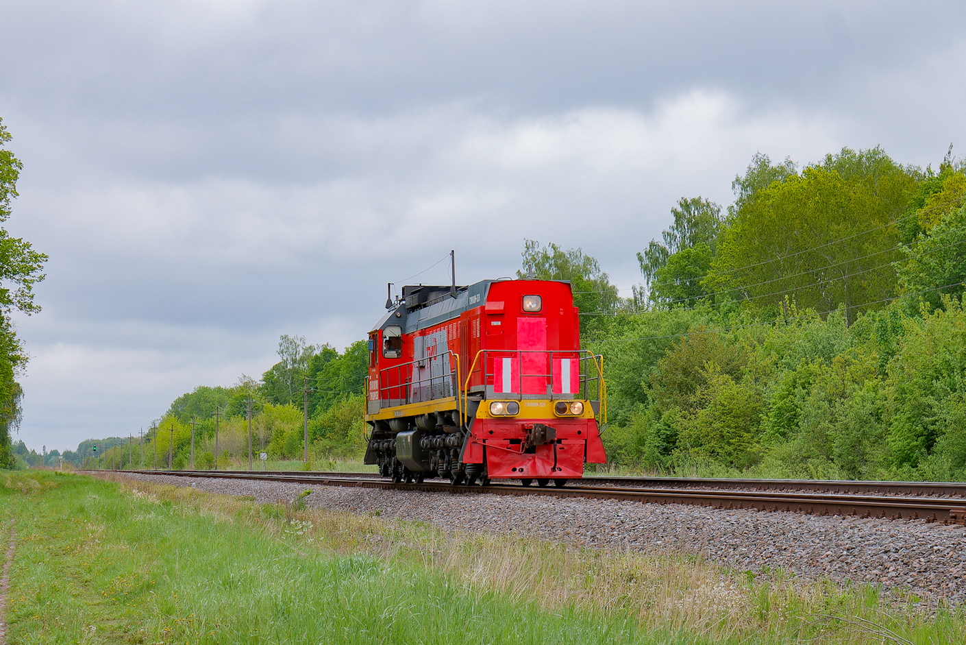 ТЭМ18ДМ-329