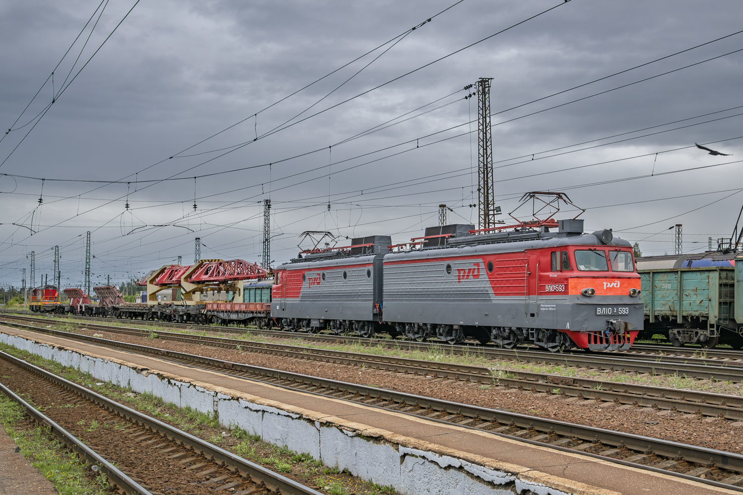 ВЛ10У-593