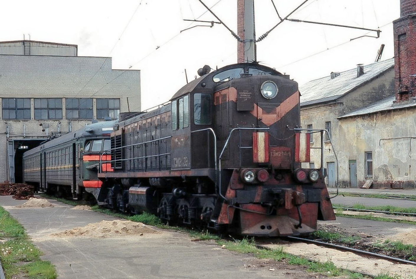 ТЭМ2А-348