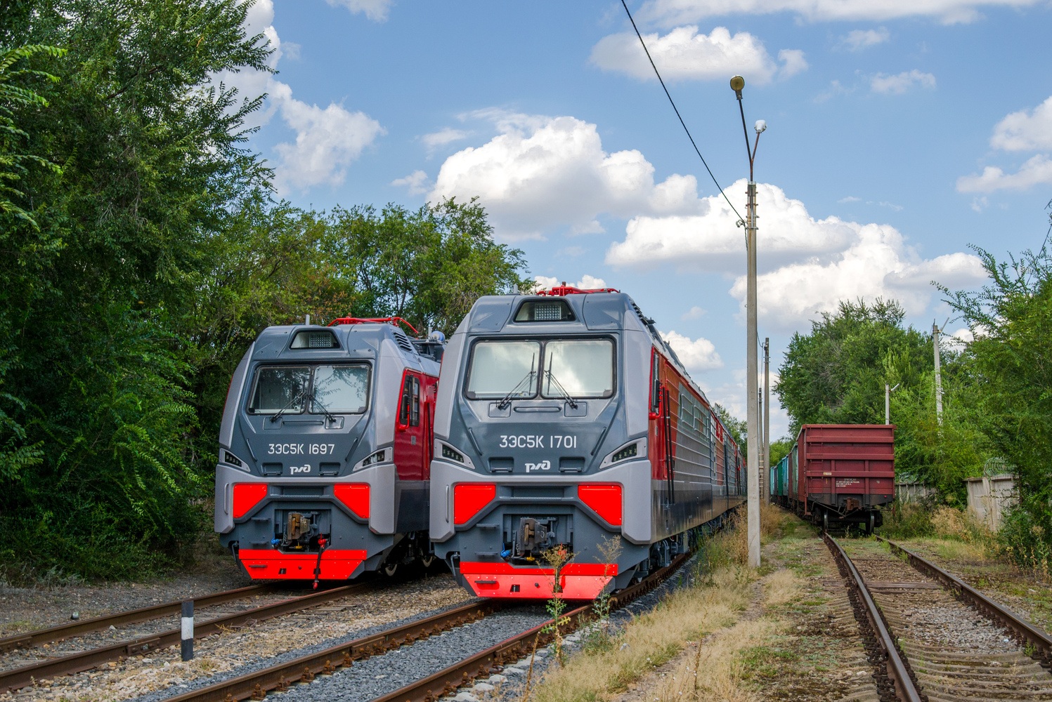 3ЭС5К-1701