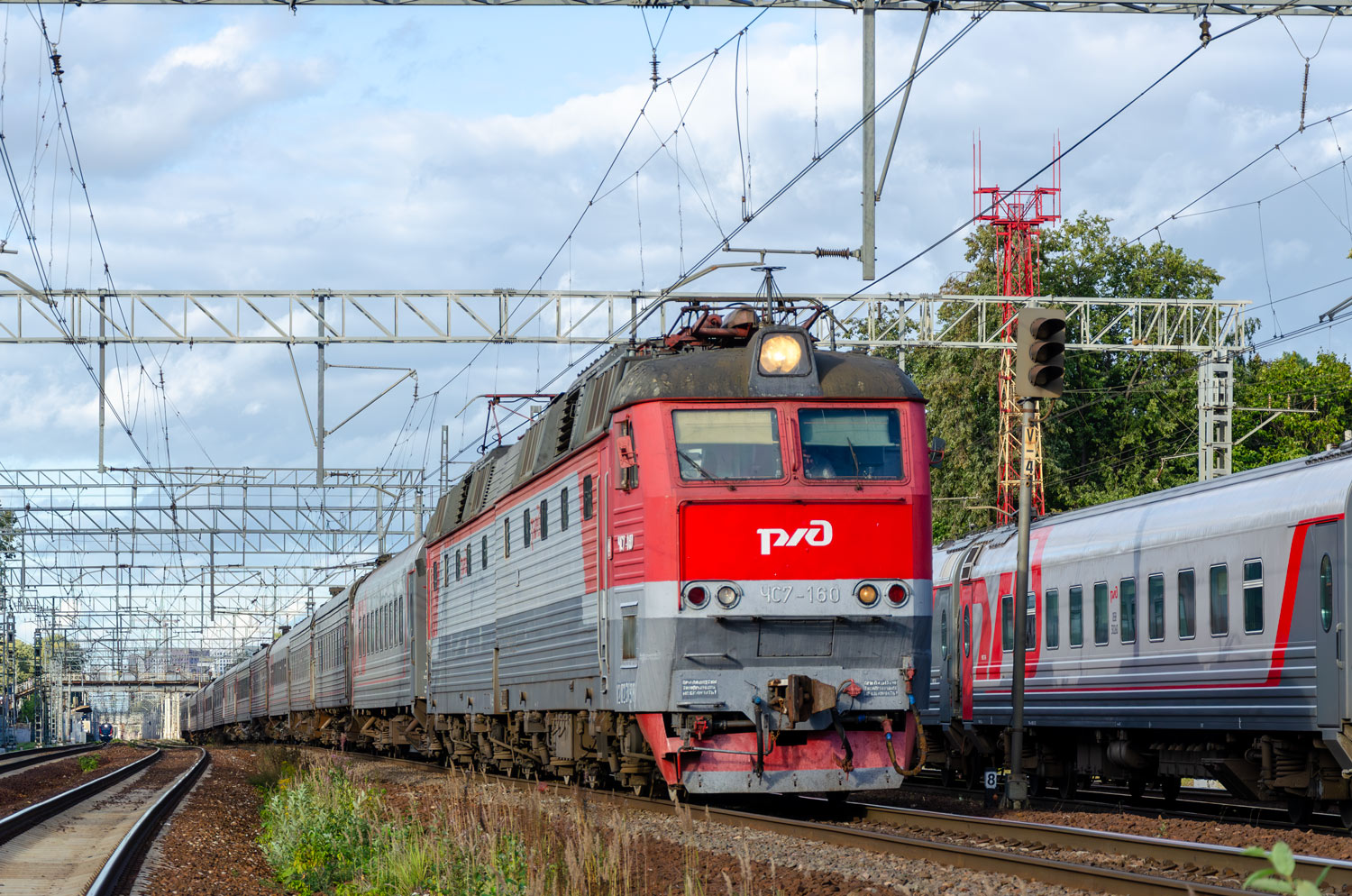 ЧС7-160