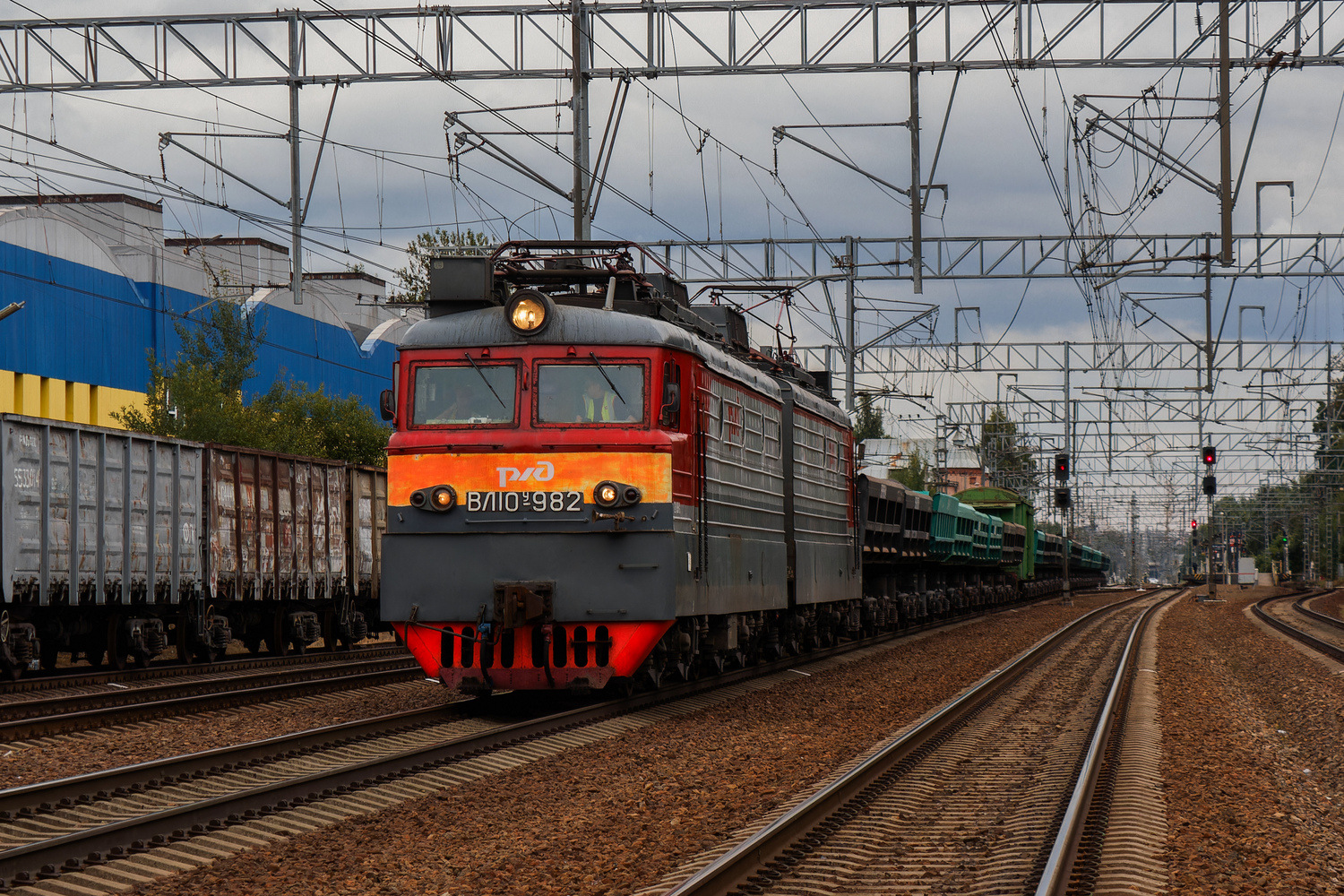 ВЛ10У-982