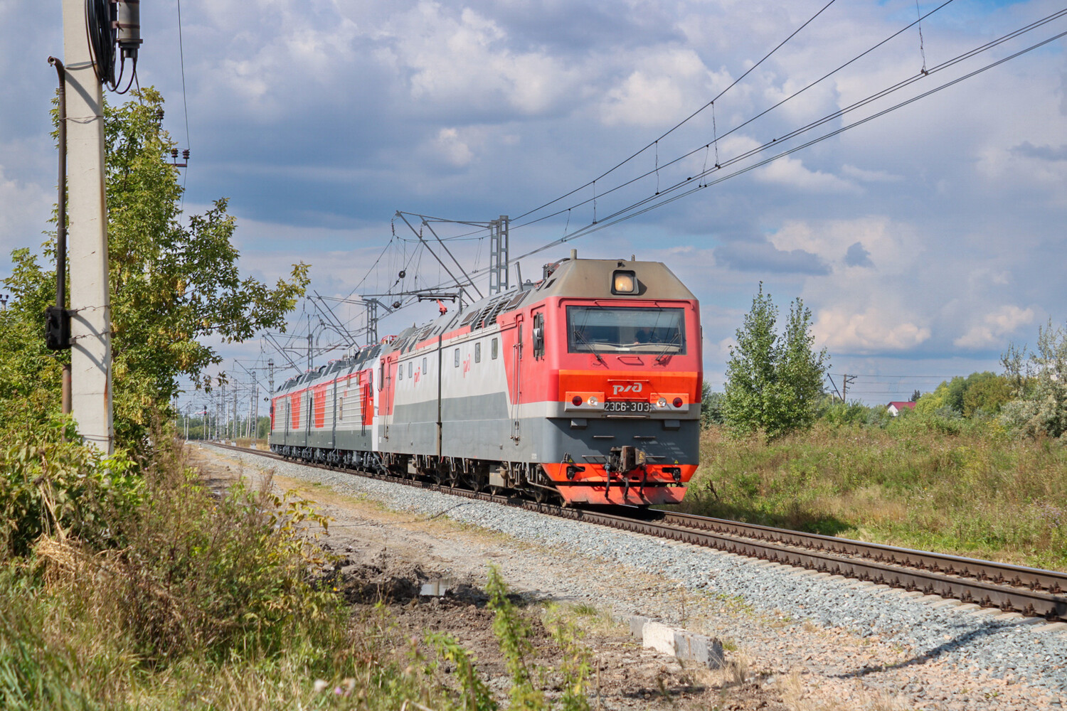 2ЭС6-303