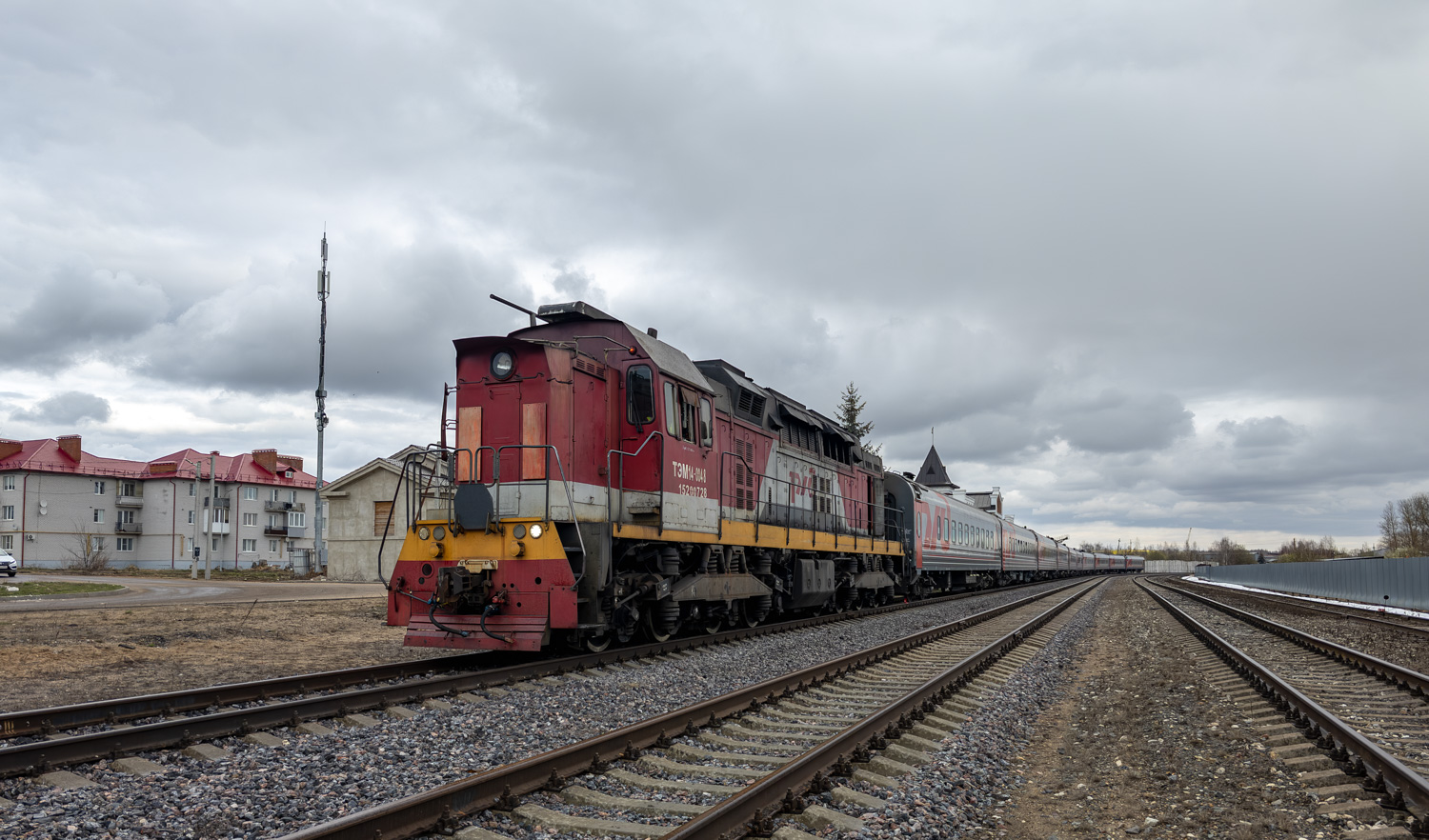 ТЭМ14-0048