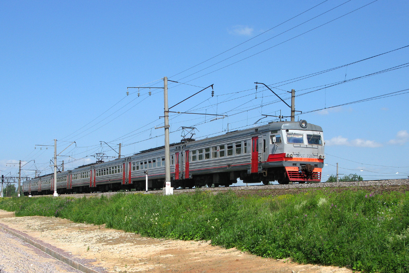 ЭР2Т-7205
