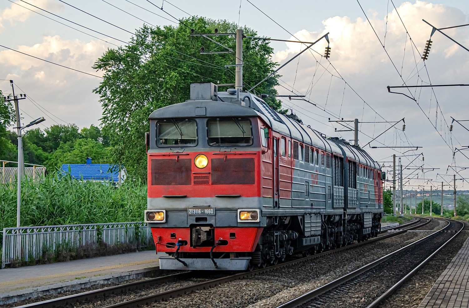 2ТЭ116-1660