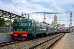 ЭР9Е-618 (Горьковская железная дорога)