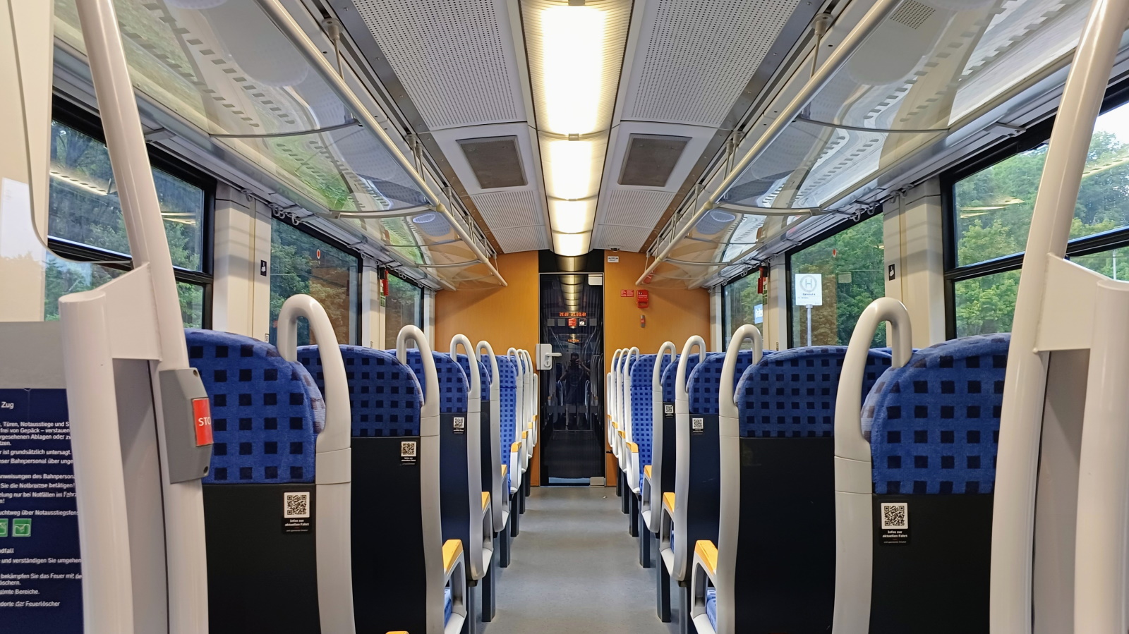 648 313; DB Regio AG &mdash; Пассажирские салоны
