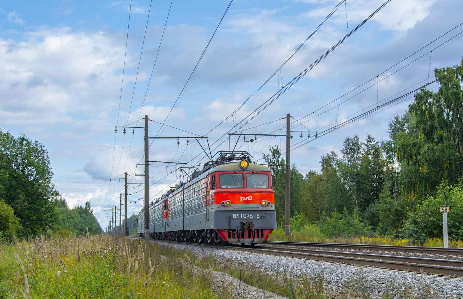 ВЛ10У-518