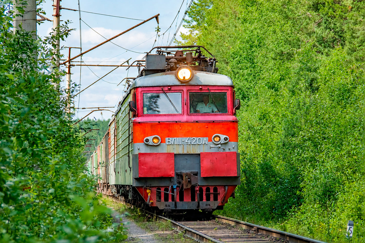 ВЛ11-420