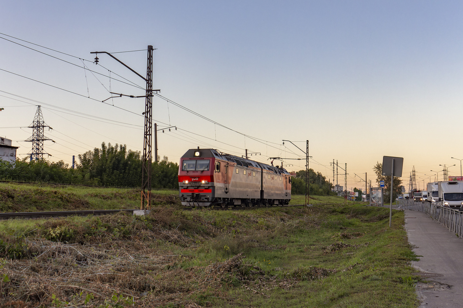 2ЭС6-1335