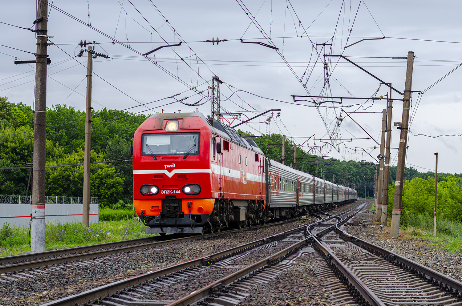 ЭП2К-144