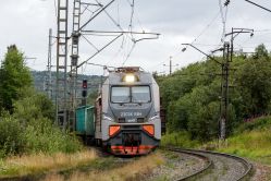 893 КБ