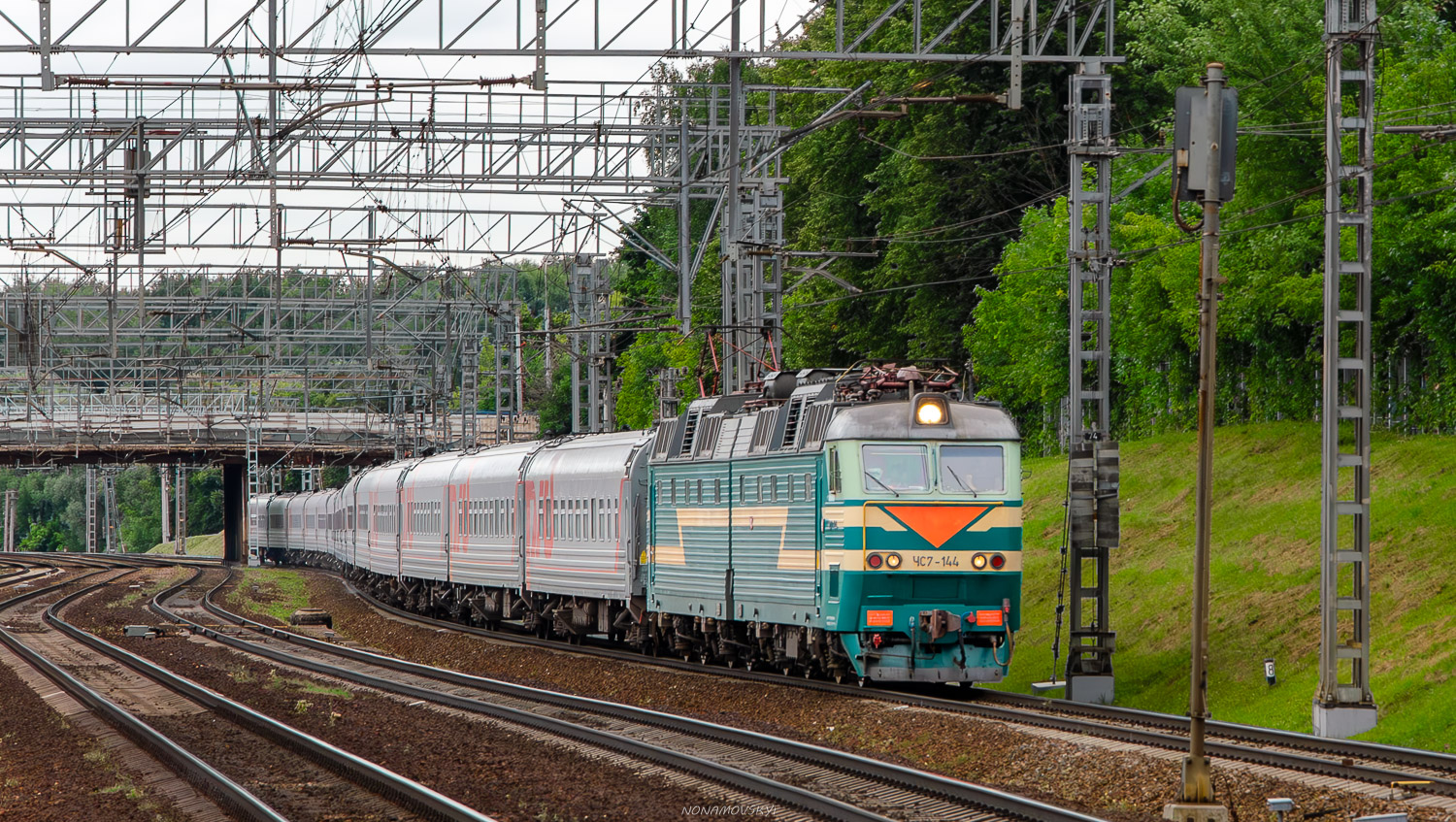 ЧС7-144