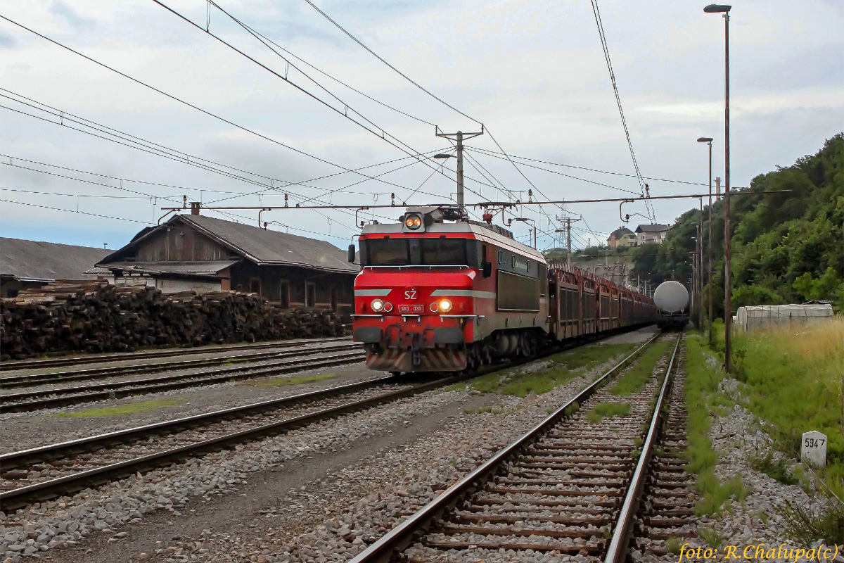 363-032
