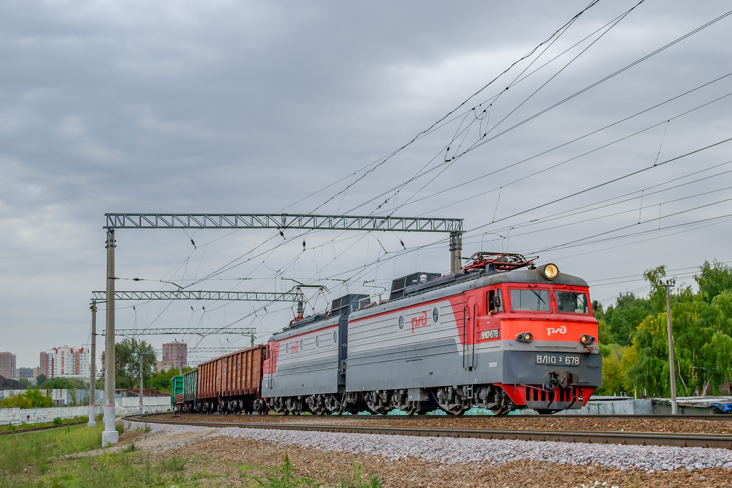 ВЛ10У-678
