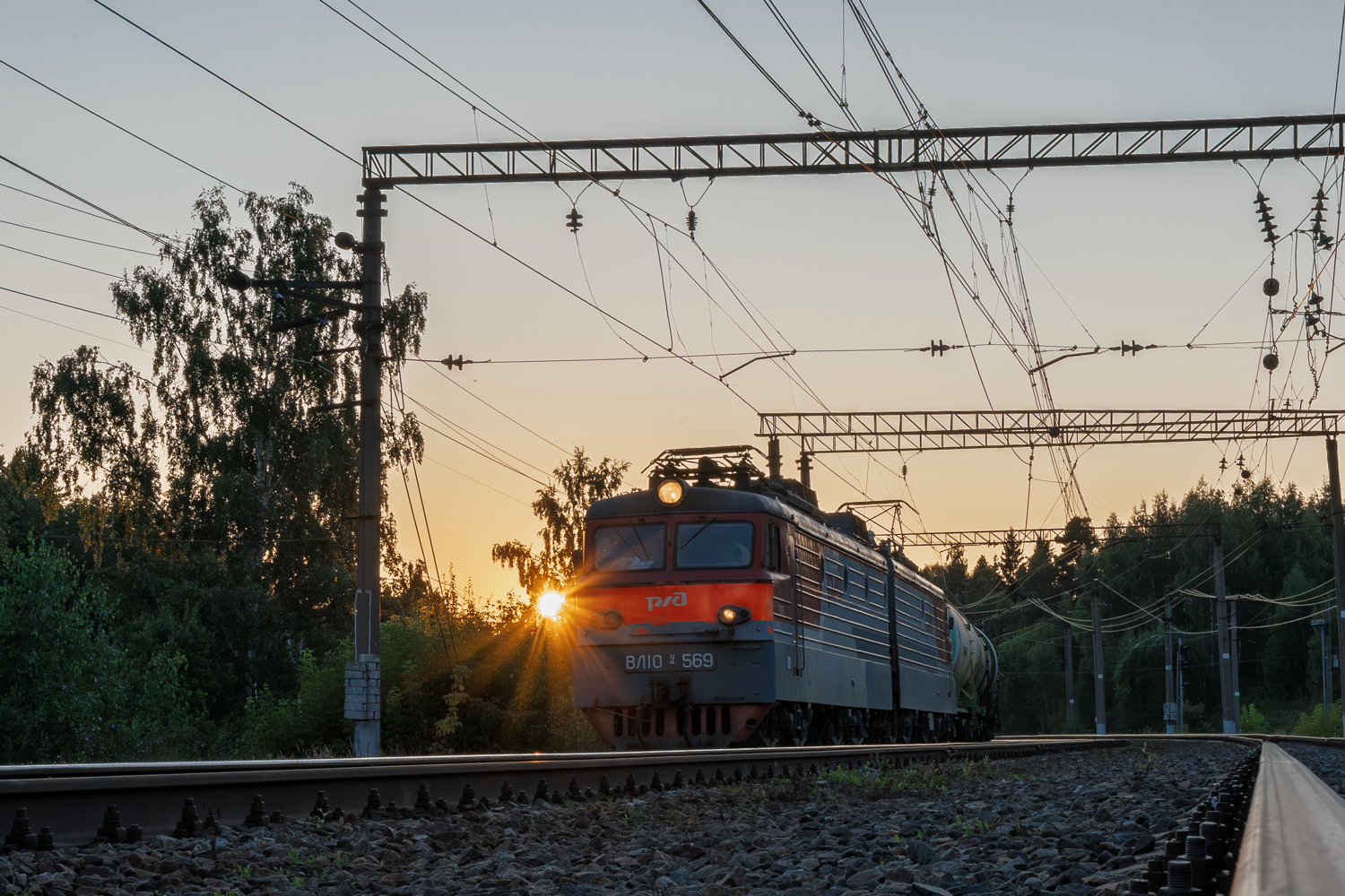 ВЛ10У-569
