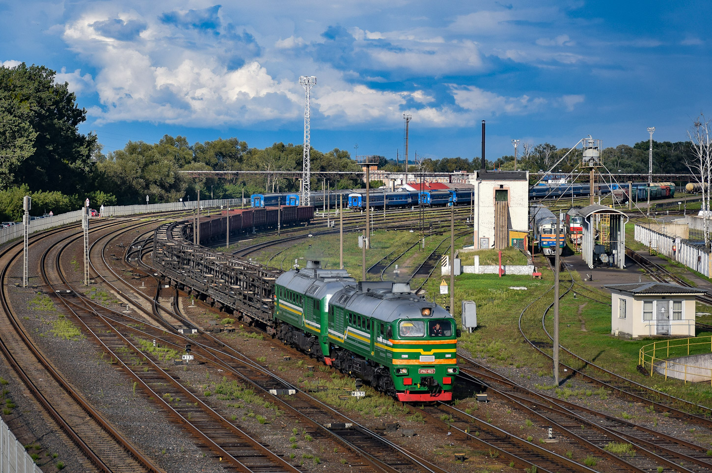 2М62-1023
