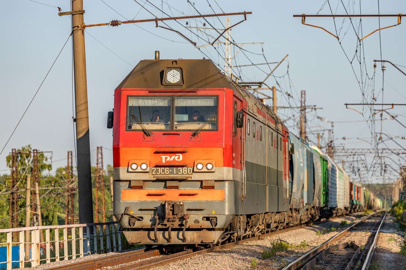 2ЭС6-1380
