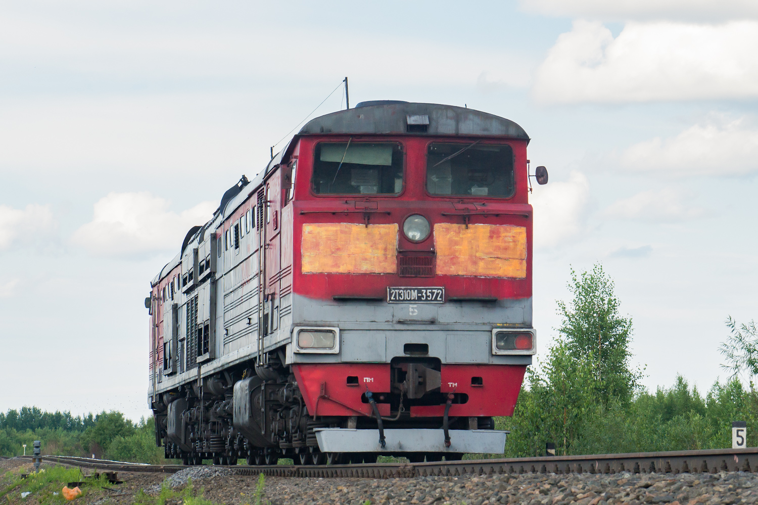 2ТЭ10М-3572