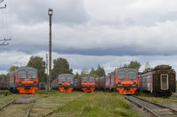 ЭД4М-0426 (Московская железная дорога); ЭД4М-0183 (Московская железная дорога); ЭД4М-0285 (Московская железная дорога); ЭД4М-0038 (Московская железная дорога); ЭД4М-0323 (Московская железная дорога)