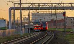 ЭС1П-023 (Московская железная дорога); ТЭП70К-0251 (Белорусская железная дорога); ЭС1П-028 (Московская железная дорога)