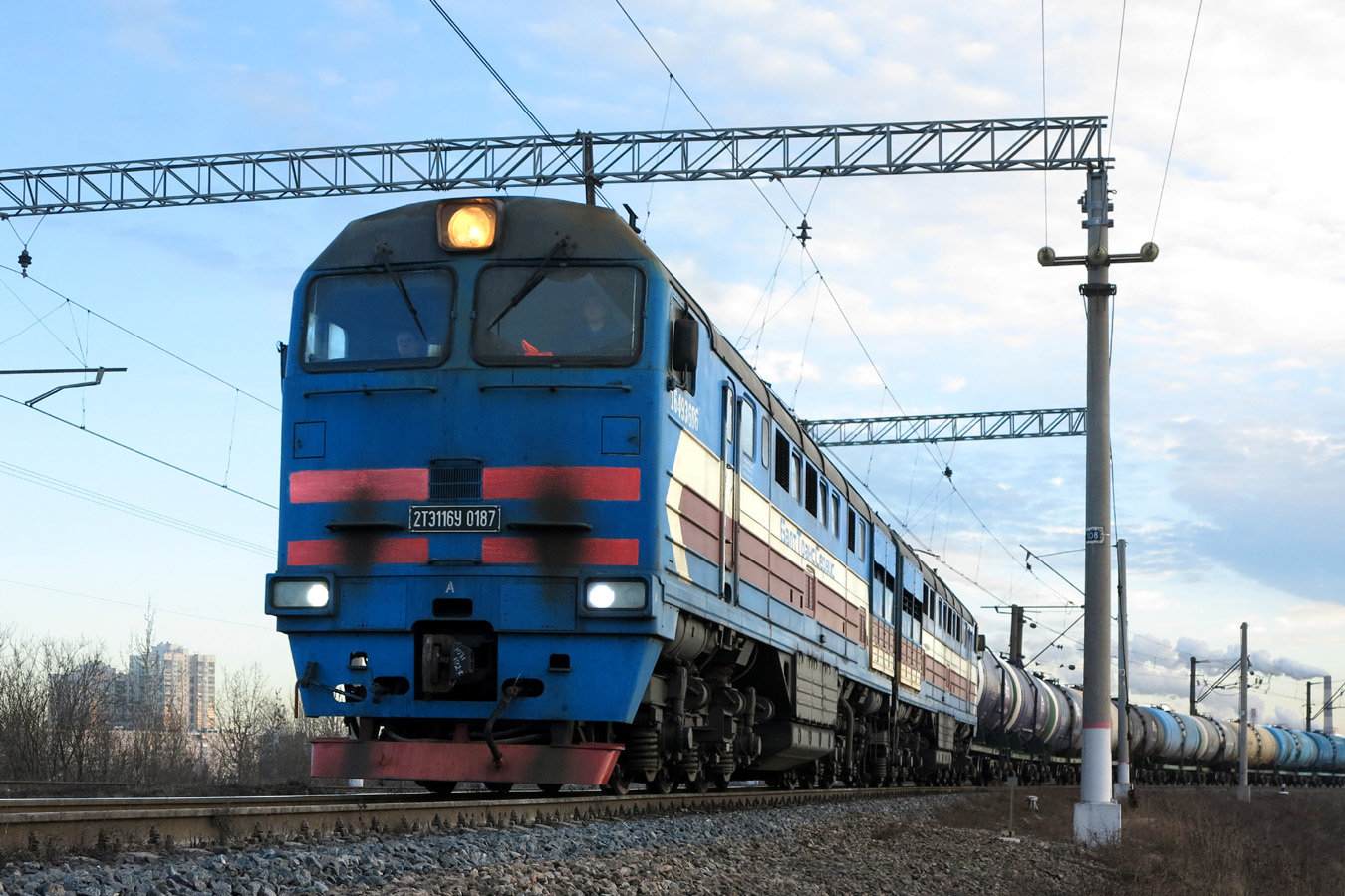 2ТЭ116У-0187