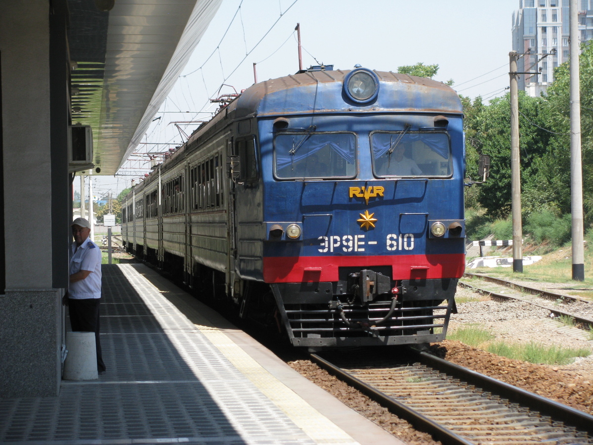 ЭР9Е-610