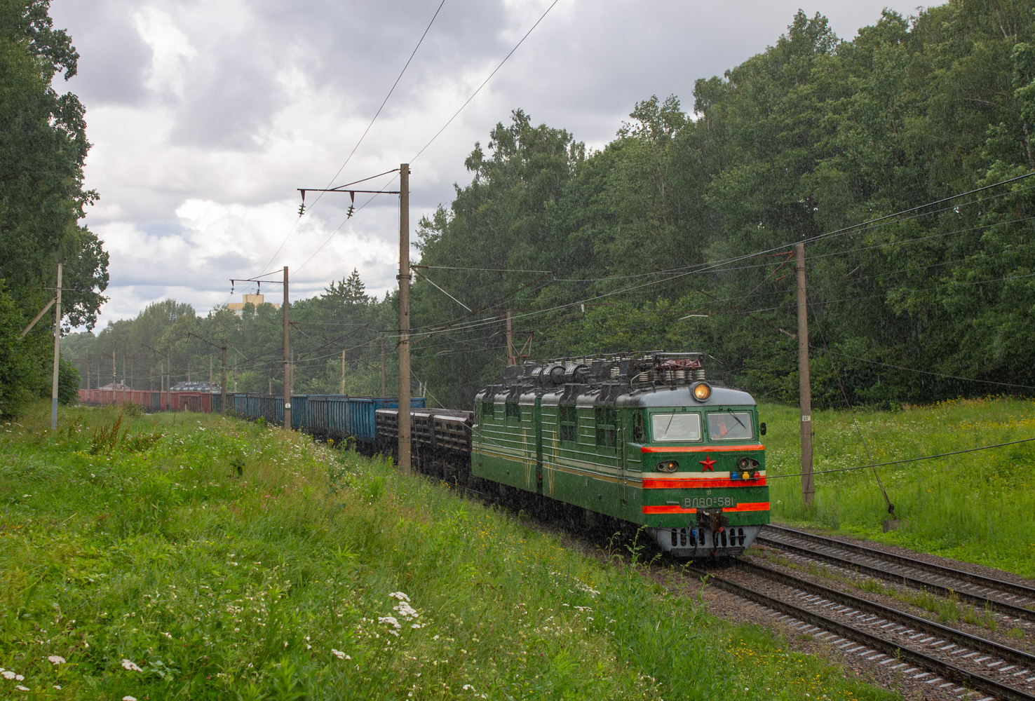ВЛ80С-581