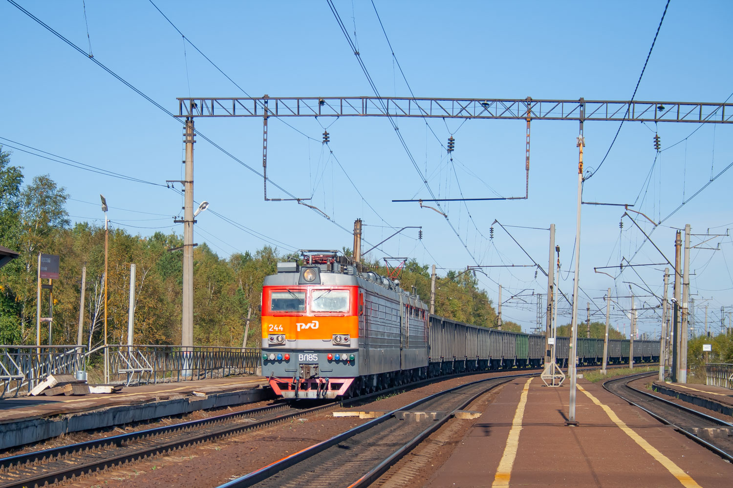 ВЛ85-244