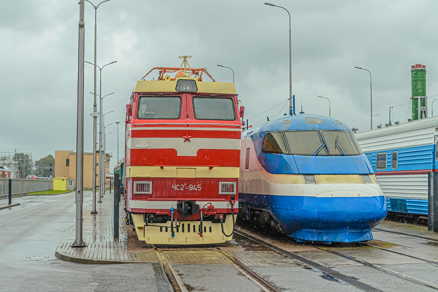 ЧС2Т-945