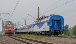 3ЭС4К-034 (Октябрьская железная дорога); Пассажирские и служебные вагоны
