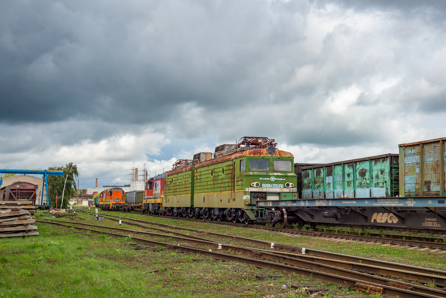 ВЛ11.8-757