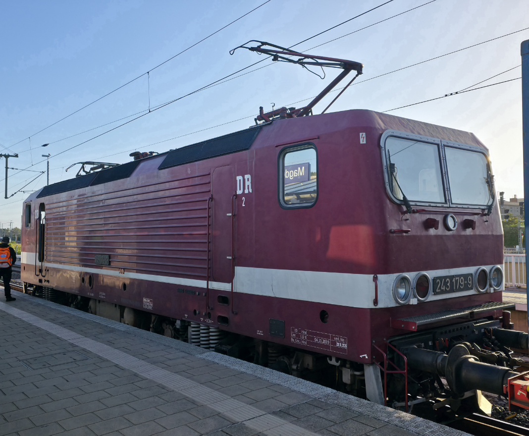 243 179-9
