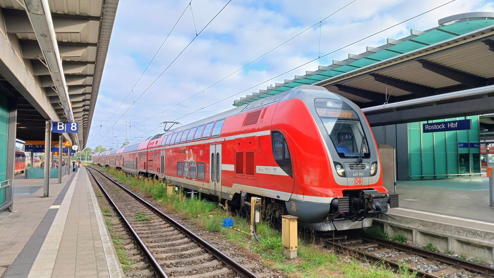 445 004