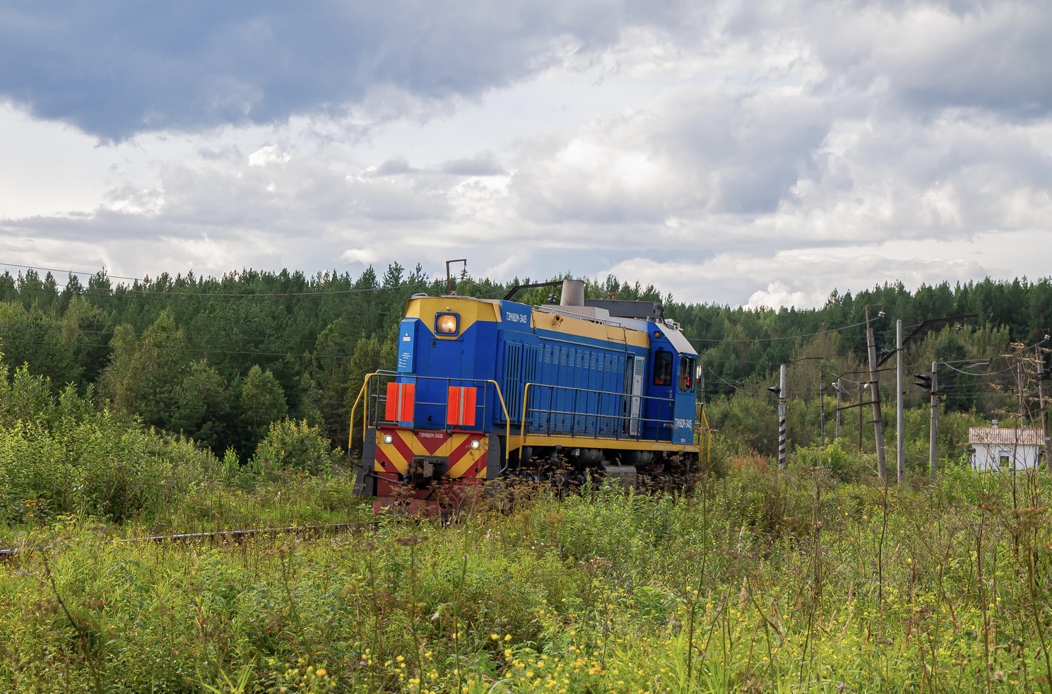 ТЭМ18ДМ-3405