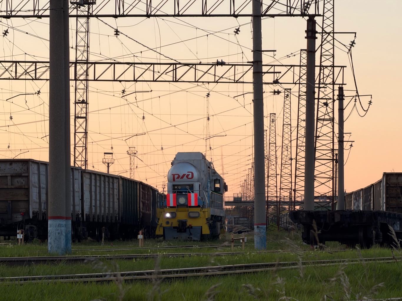ТЭМ19-001