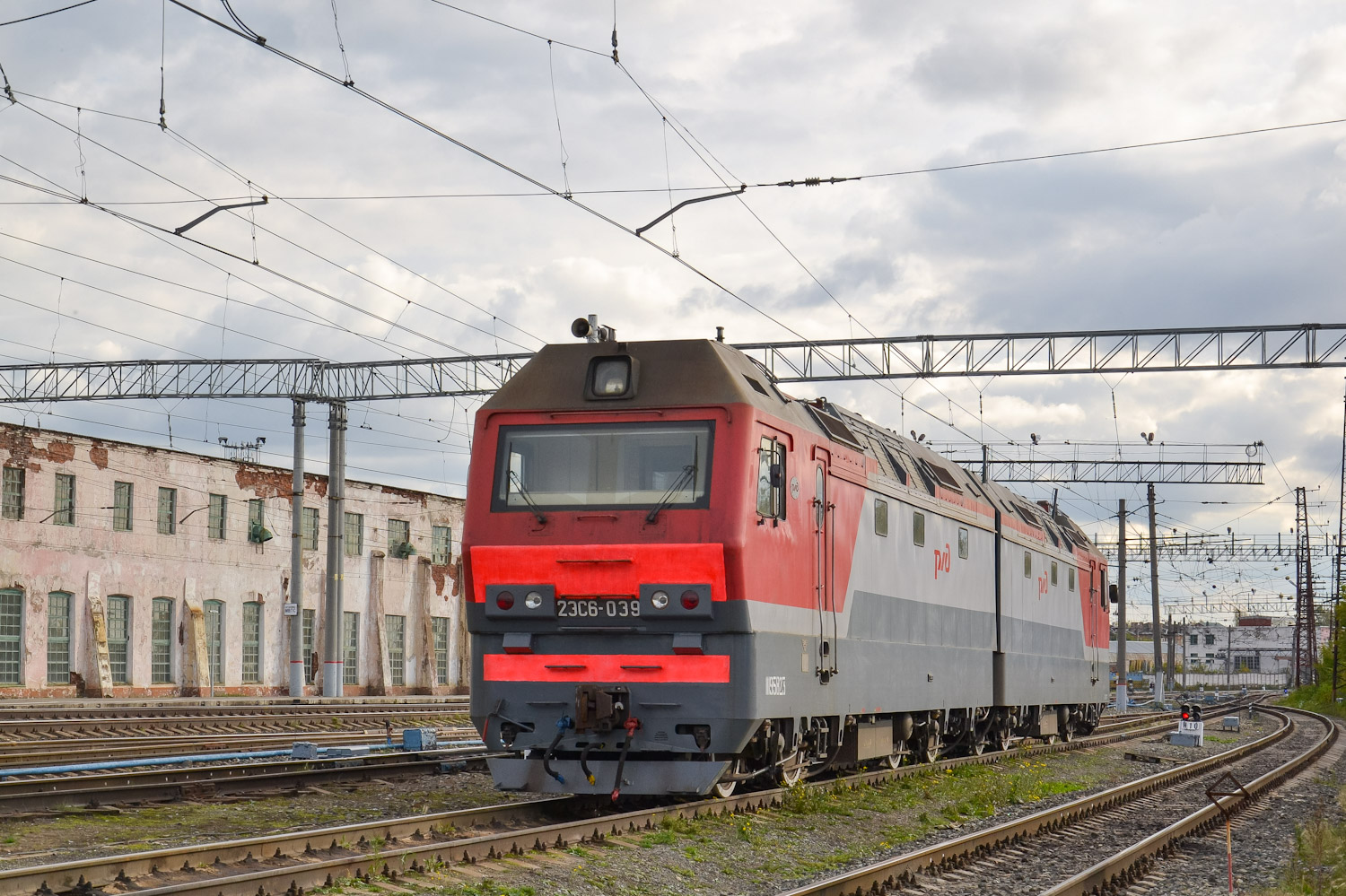 2ЭС6-039