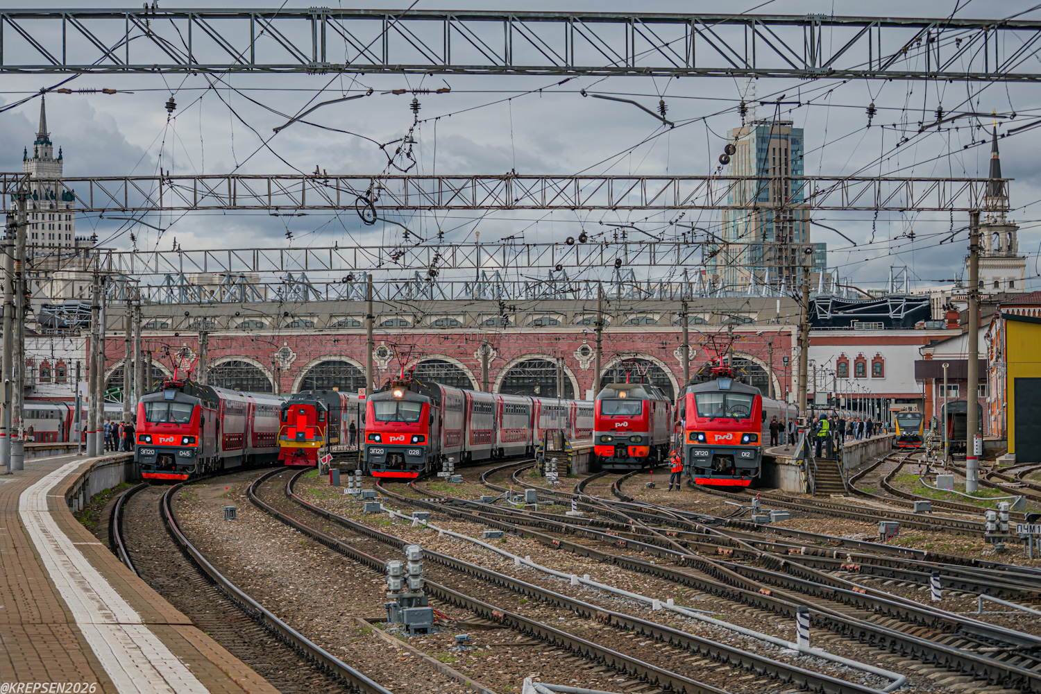 ЭП20-045; ТЭМ18ДМ-1800; ЭП20-028; ЭП2К-361; ЭП20-012