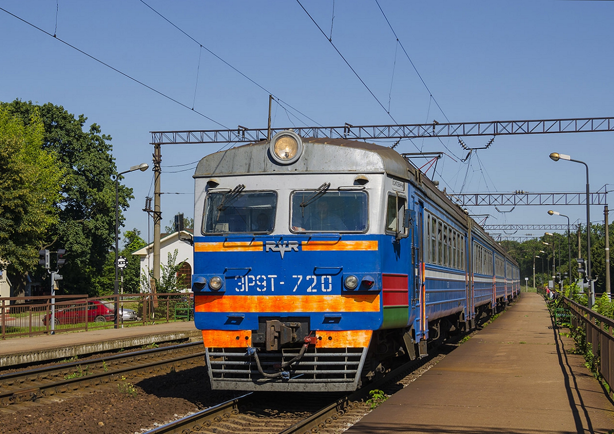 ЭР9Т-720