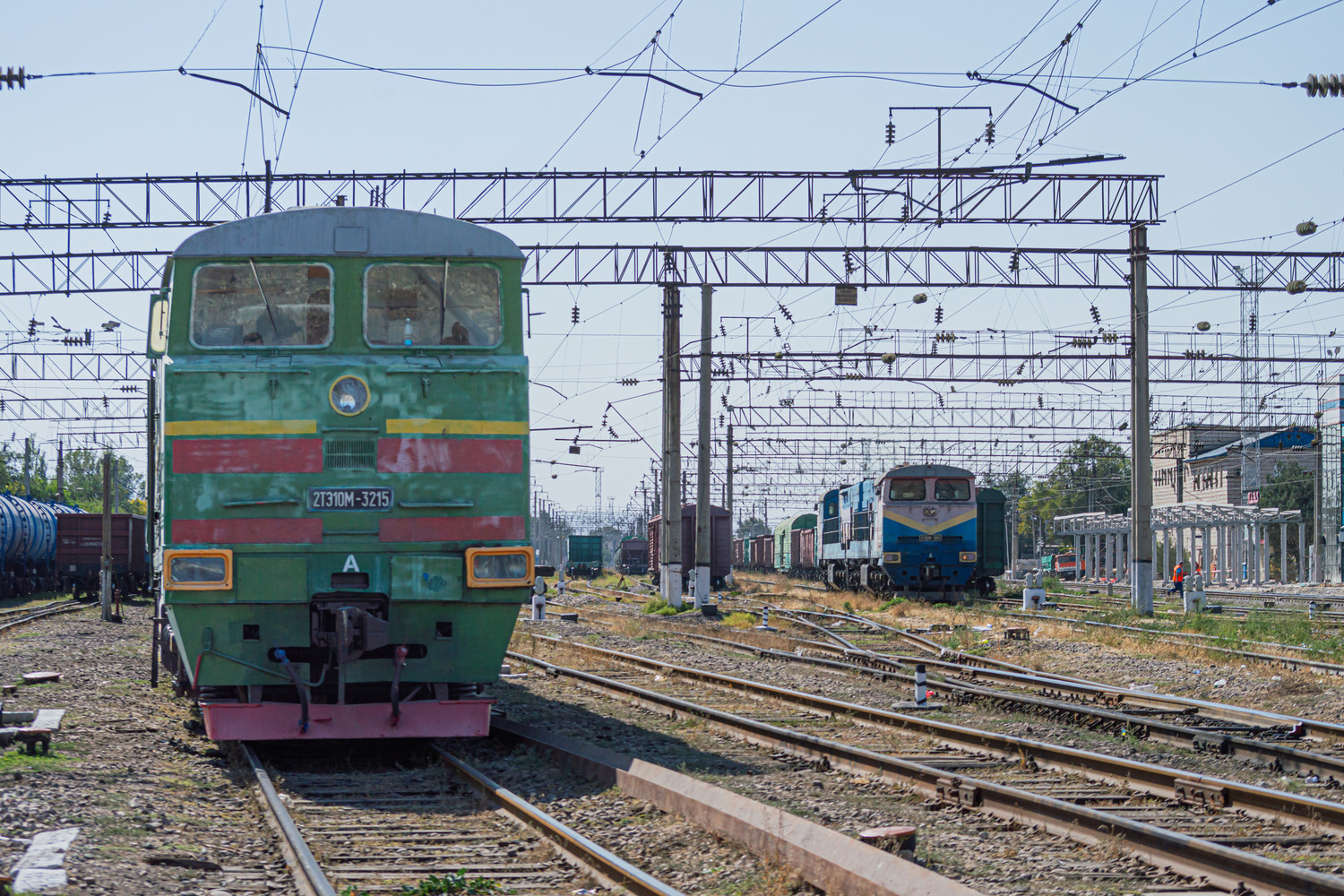 2ТЭ10М-3215