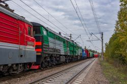 ВЛ10У-569 (Московская железная дорога); ЭД4МК-0112 (Московская железная дорога); ЧМЭ3-3672 (Латвийская железная дорога); 2ТЭ10М-3451 (Латвийская железная дорога)